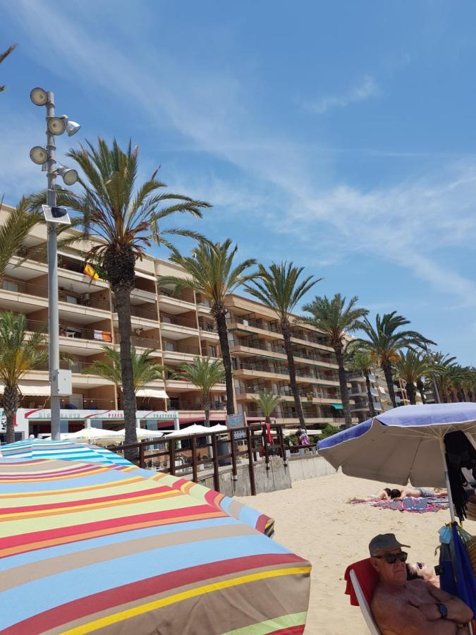 Gemuetliche Ferienwohnung In Torrevieja Ca100M Vom Strand Playa Del Cura Entfernt Kültér fotó