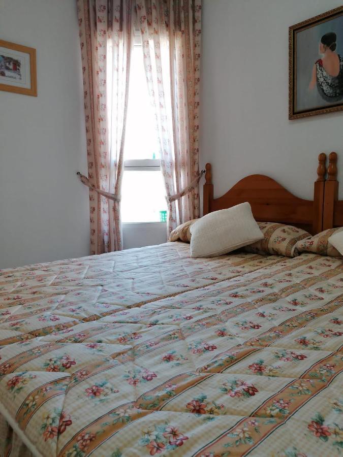 Gemuetliche Ferienwohnung In Torrevieja Ca100M Vom Strand Playa Del Cura Entfernt Kültér fotó